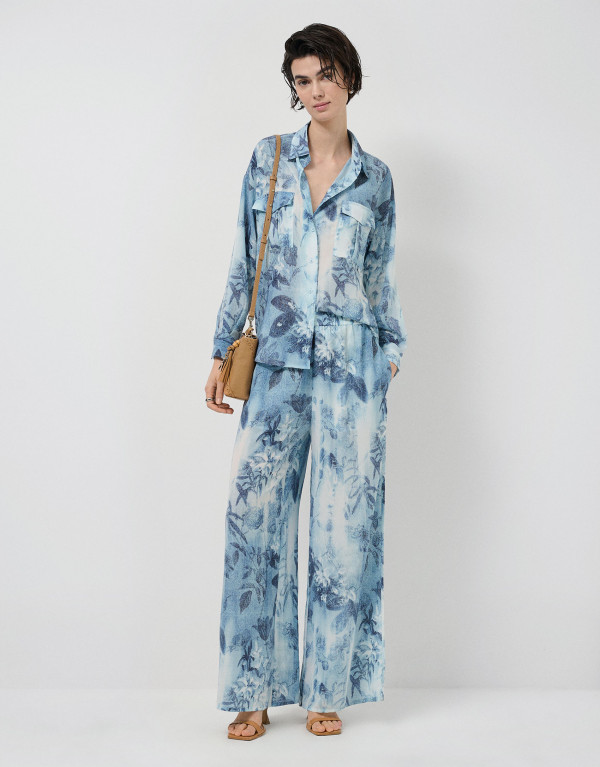 Blusa oversize crepé...